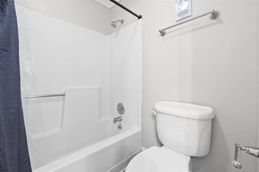 Rooms in East Charlotte!