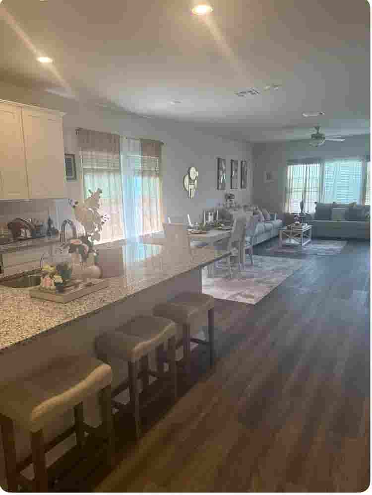 Large room for rent in Kyle tx
