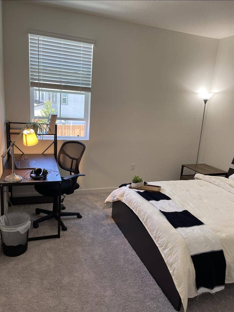 Private Room for Rent