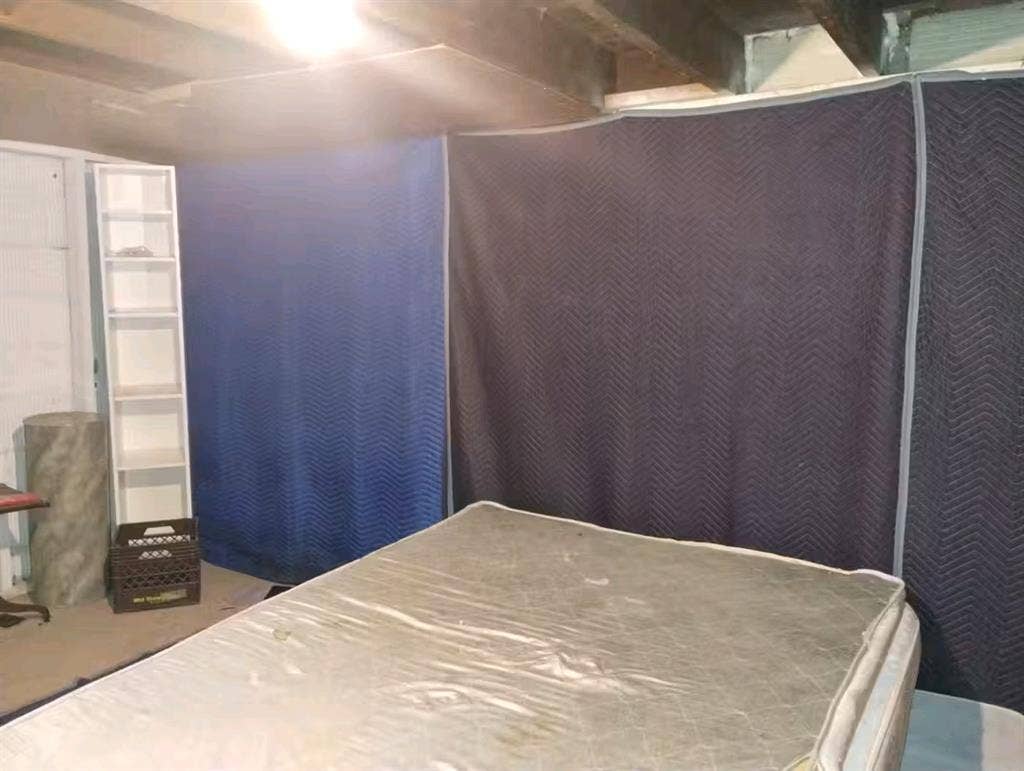 Room for rent