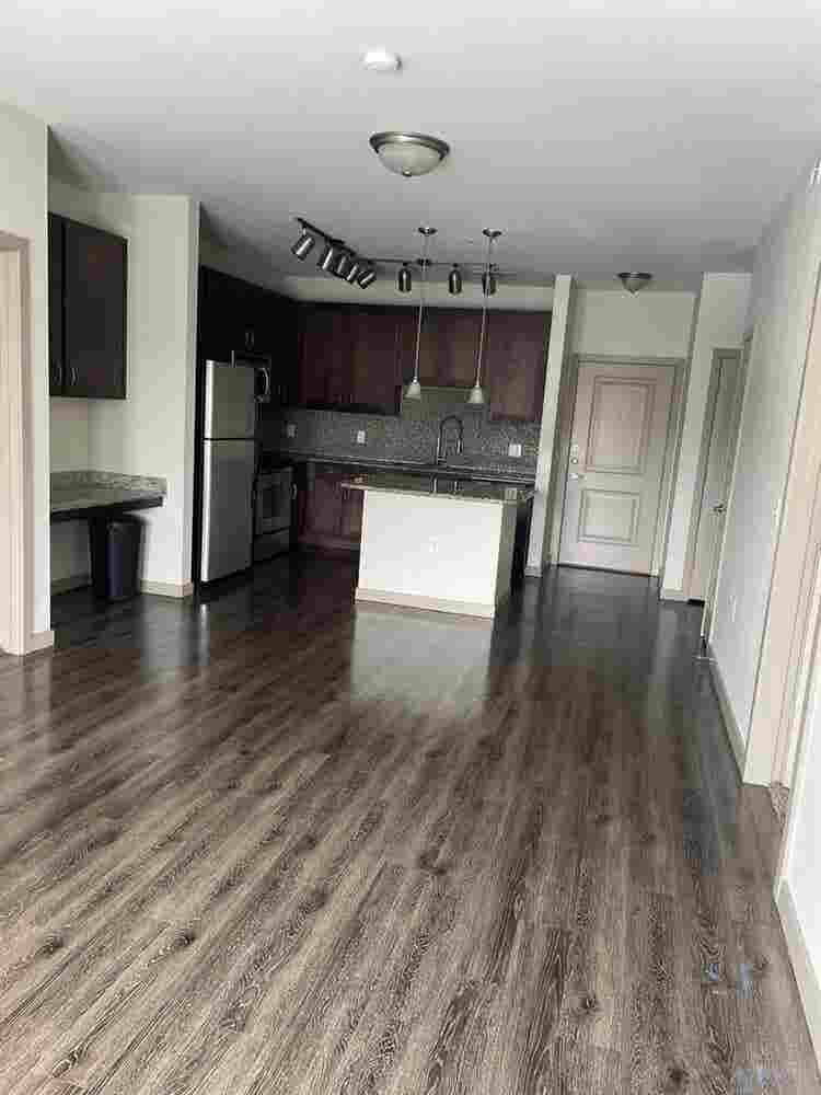 Private Bed/Bath for Rent
