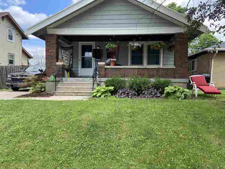 PENDING 
Seeking female renter