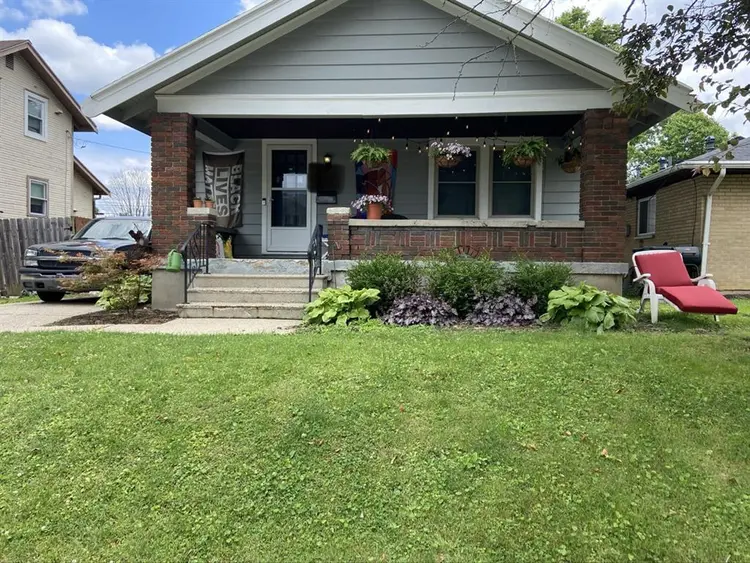 PENDING
Seeking female renter