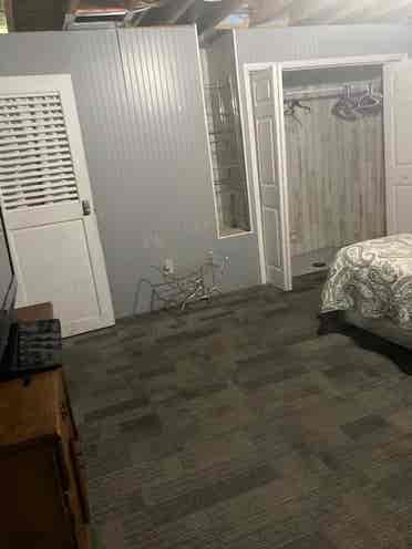 Key-pad locked Room with Queen bed