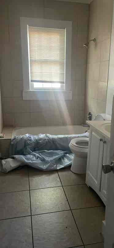 Looking for a roomie.