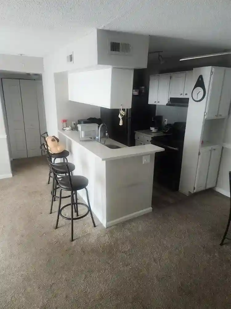 $ utilities and internet incl.