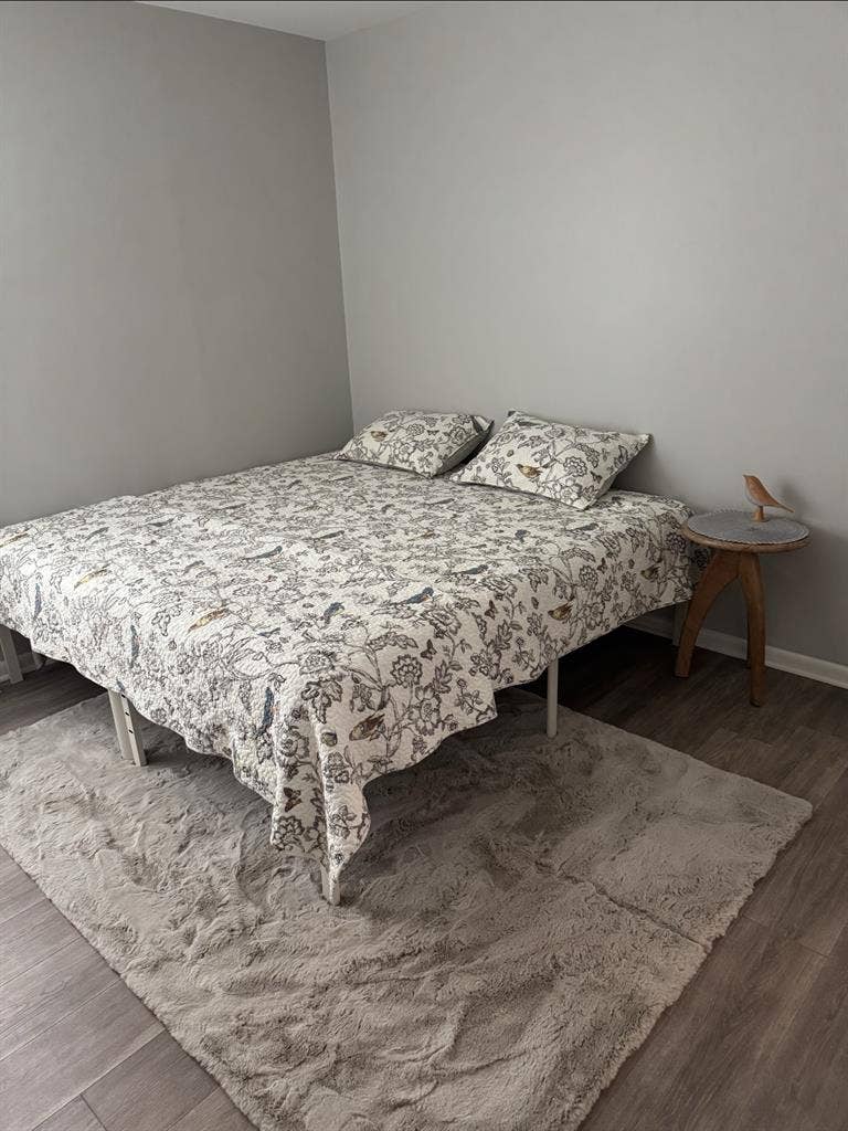 Large room with long size bed