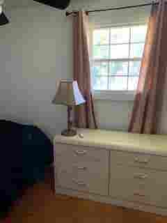 Room Near Metro NIH / Pike and Rose