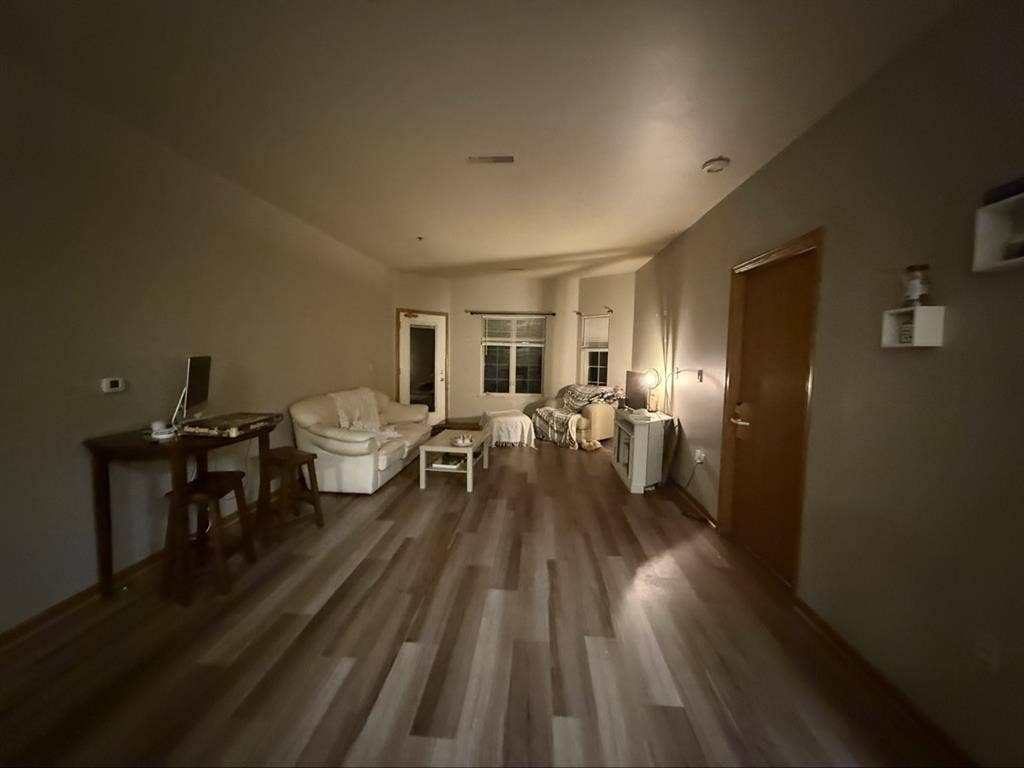 Roommate wanted