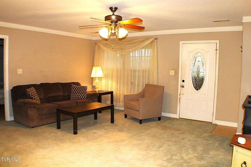 Jonesborough, TN Ranch for rent