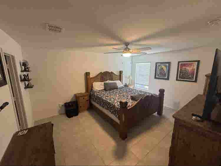 Master Bedroom, Private Bathroom