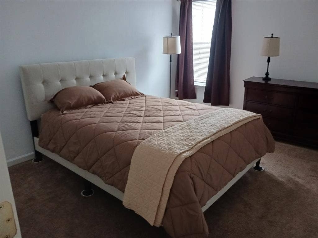 Home share FurnIshed/Unfurnished Rm