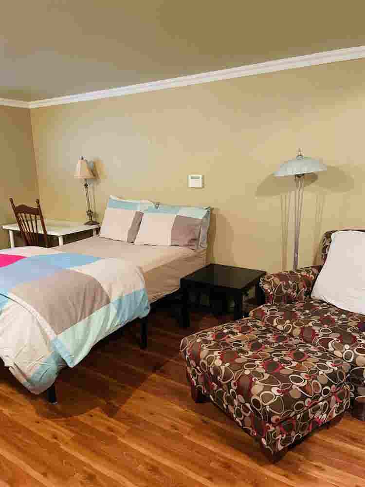 Private Room For Rentt