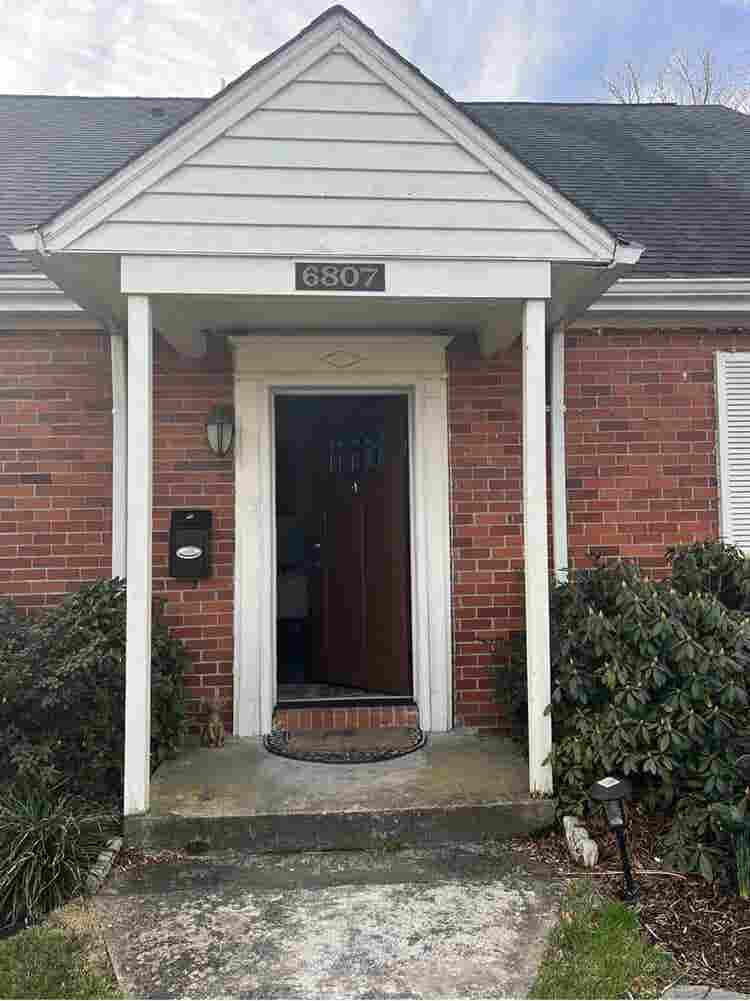 Room for rent in Falls Church VA