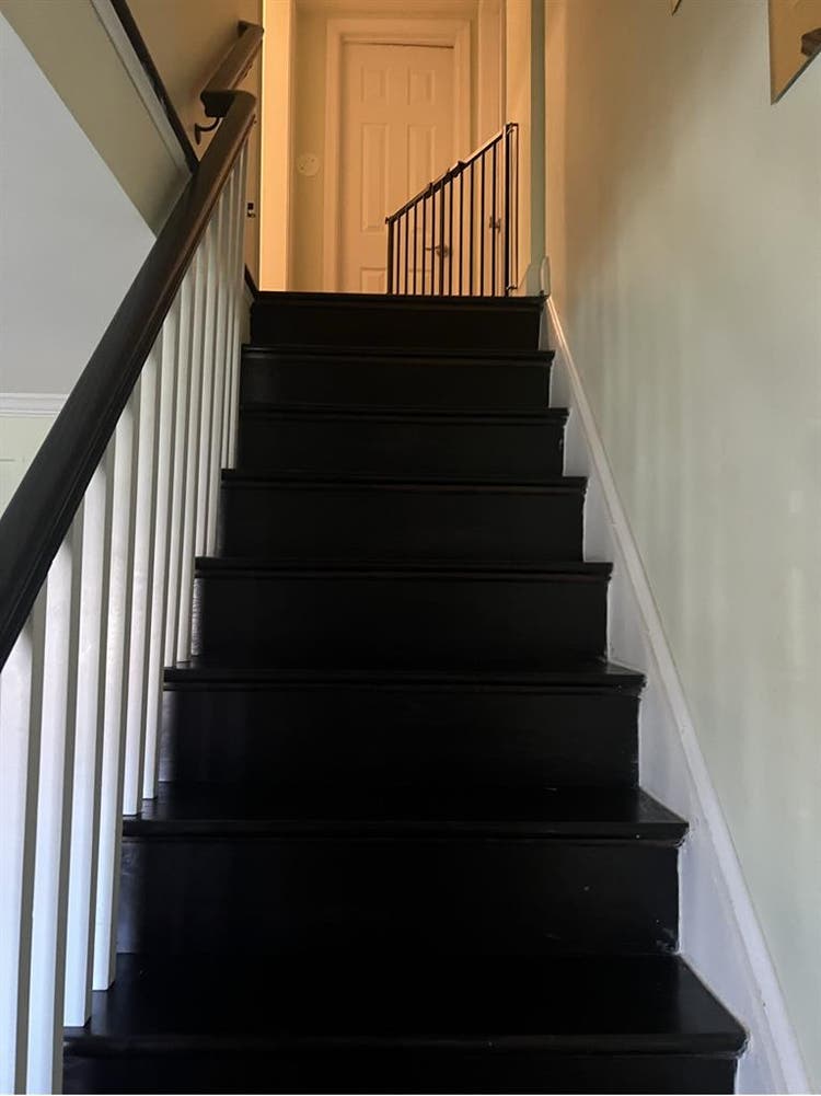 Room for rent in Falls Church VA