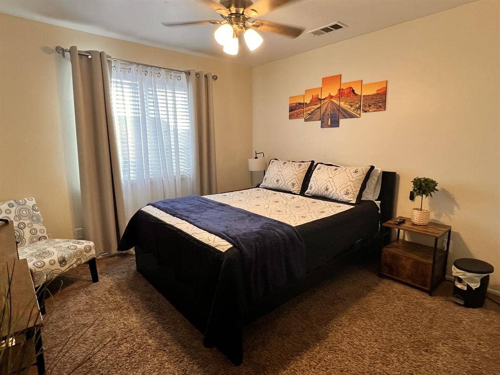 FURNISHER ROOM SHARE BATH