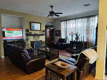 Room to rent. Home to share .