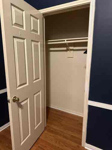 Room to rent. Home to share .