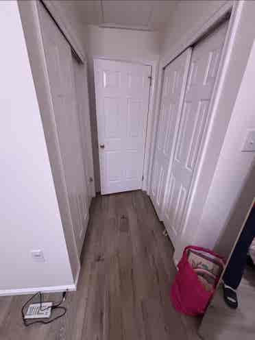 Offering master bed/bath for rent!