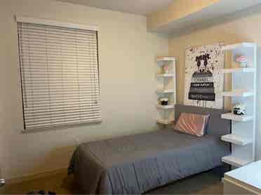 Santa Rosa Apt, Room for Rent