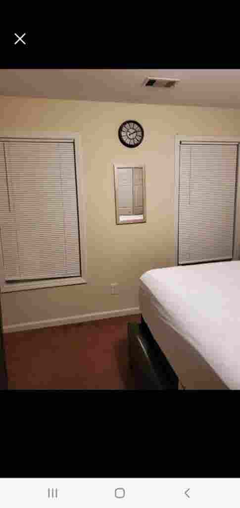 Large room for rent