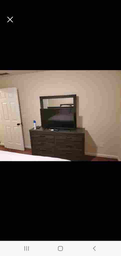 Large room for rent