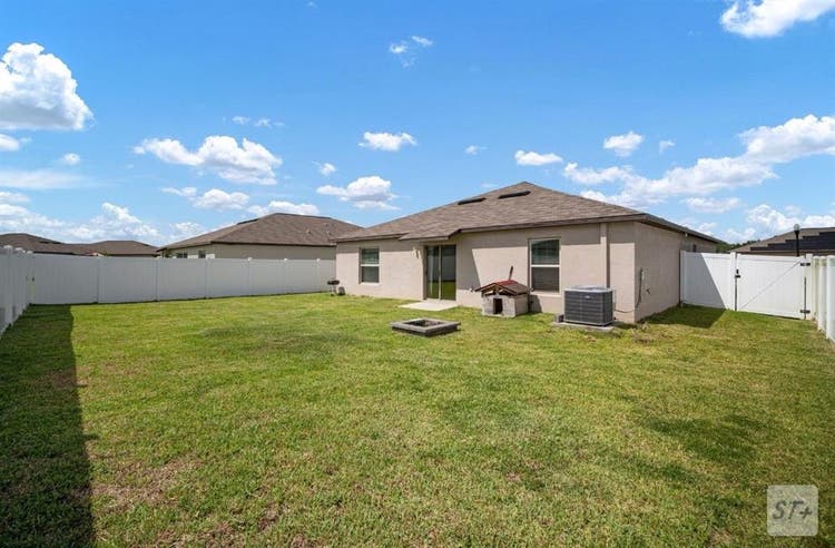2 rooms for rent in zephyrhills