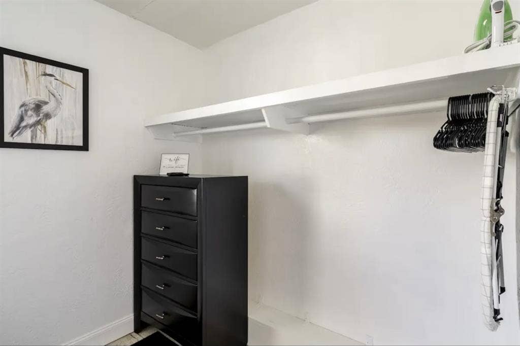 Peaceful Furnished Room