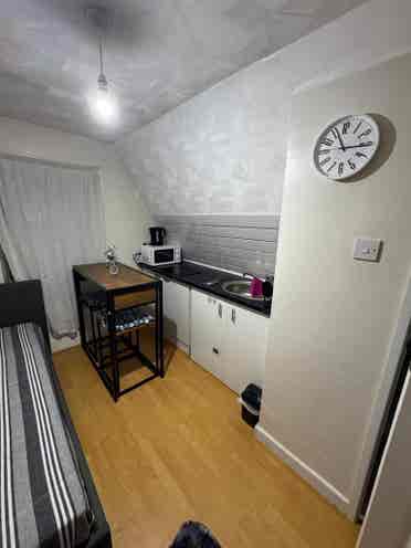 Studio Room for rent