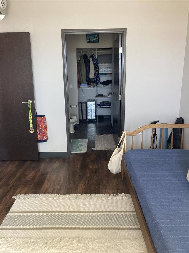 Sublease: Baths Apartment