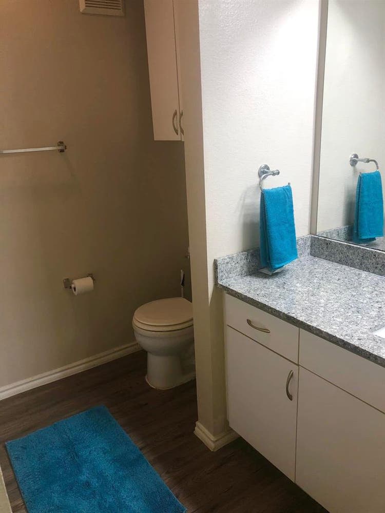 Huge Master bedroom/private bath