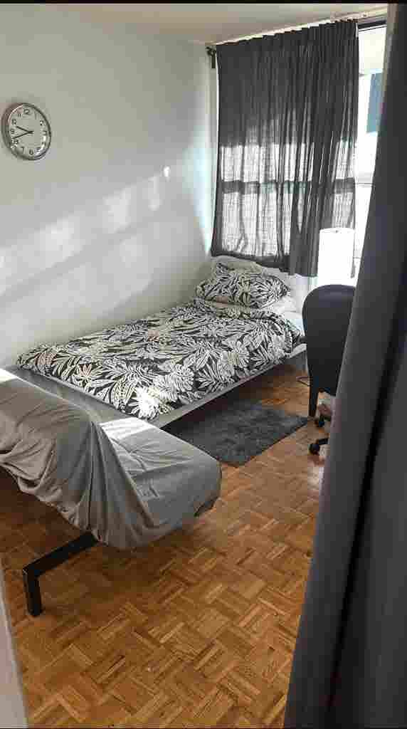 Private room with lockable door