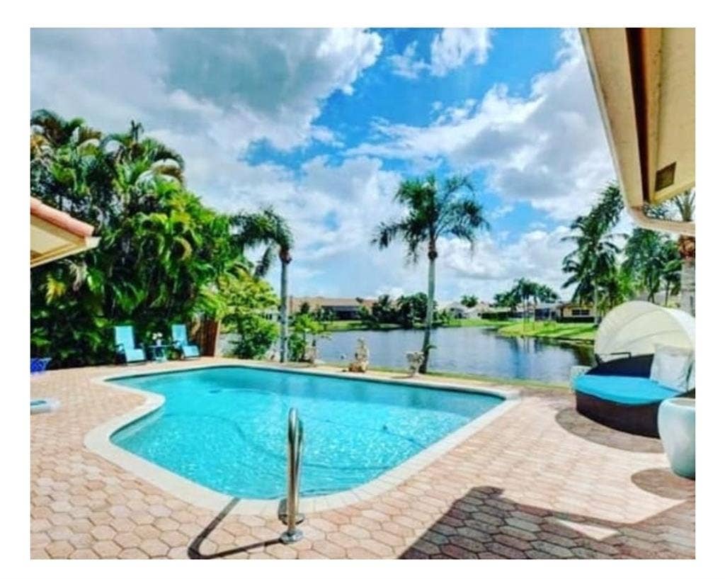 Big room to rent End of April