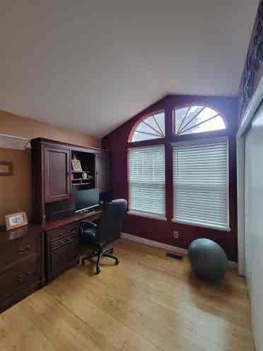 2 large bedrooms utilities inc