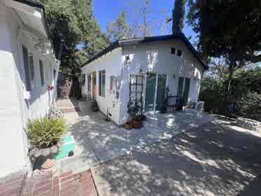 Charming 2-bedroom ADU for Rent