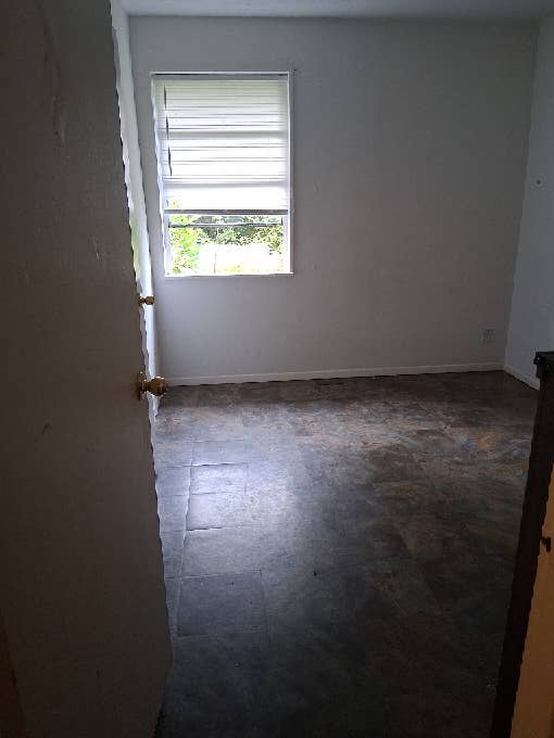 Single room ready for move in.