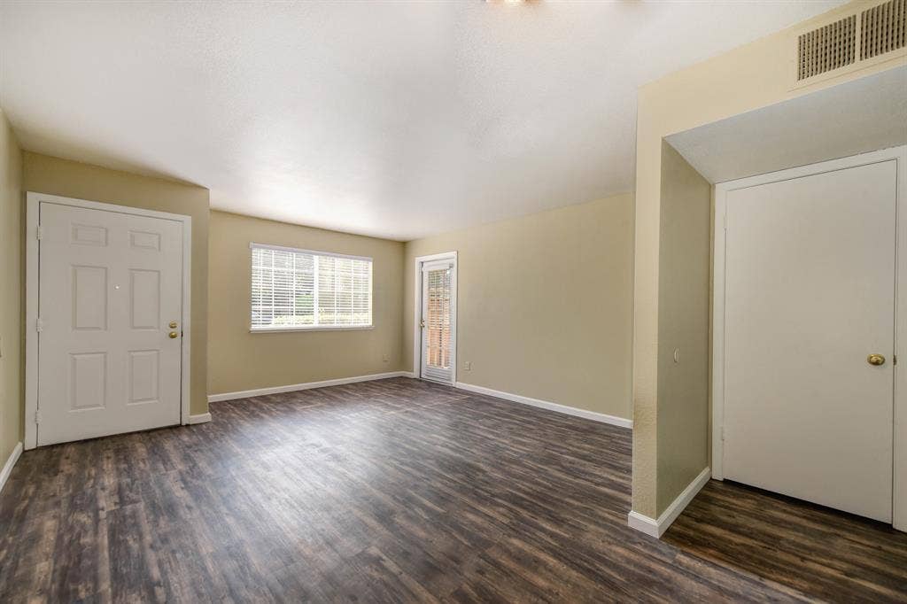 Downstairs one bedroom move in !!