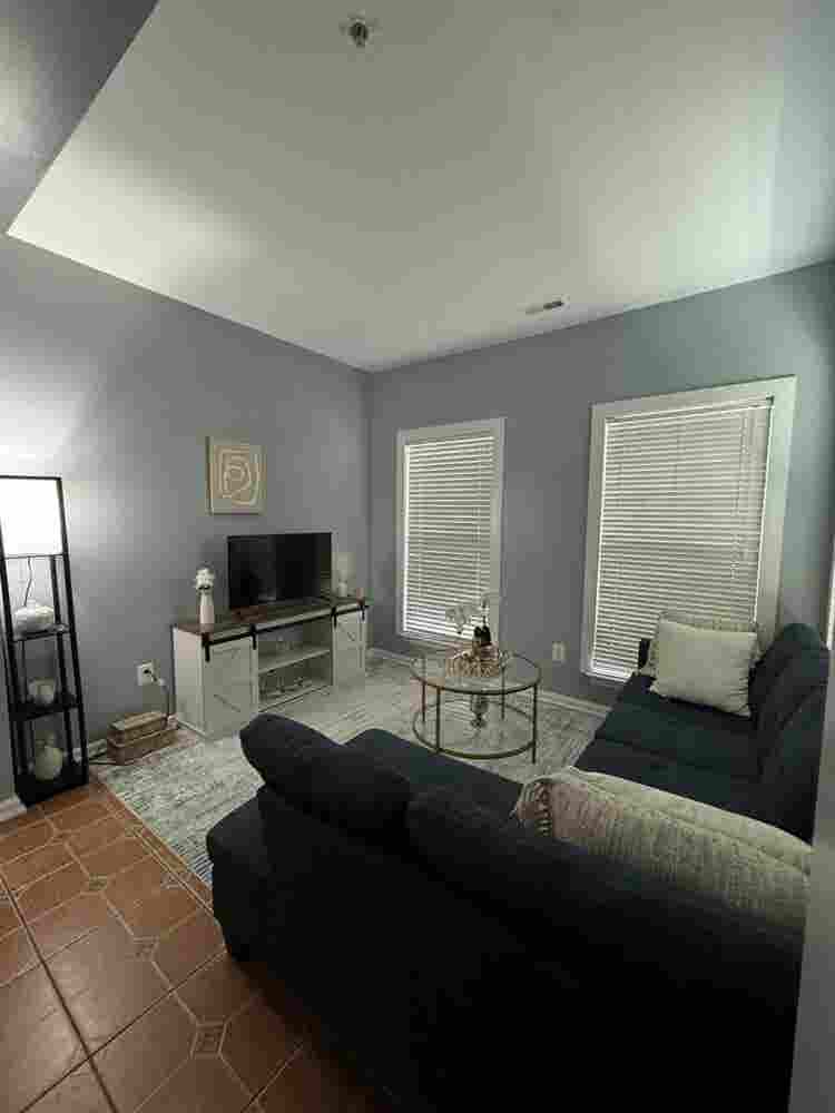 Fully Furnished Rooms for Rent!