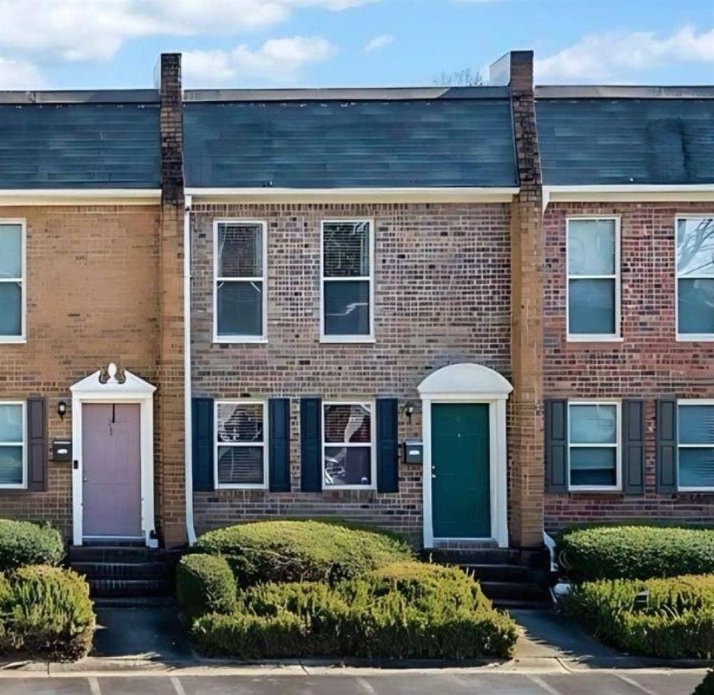 Townhome !!