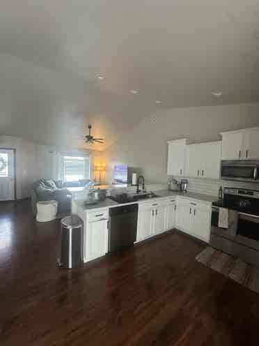 Looking for a 4th roommate