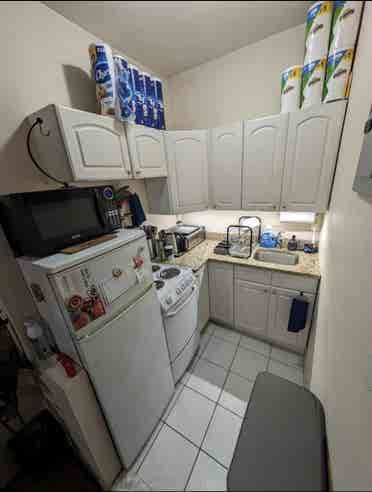 Room in UES/Close to the park