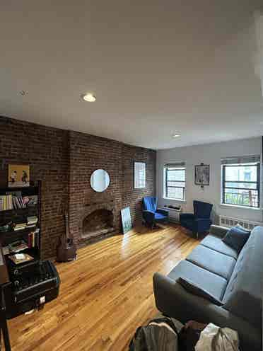 Room in UES/Close to the park