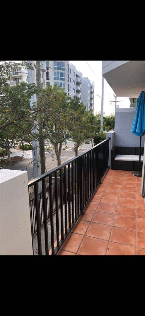 Lookingfor roommate in brickell Nov