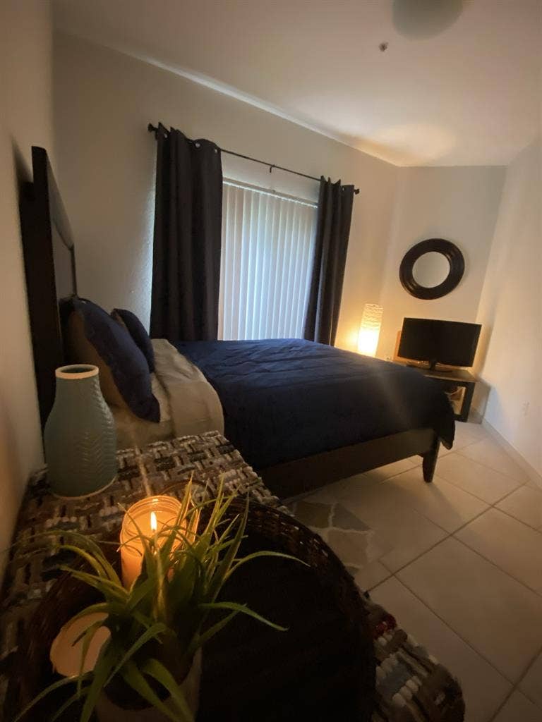 Lookingfor roommate in brickell Nov