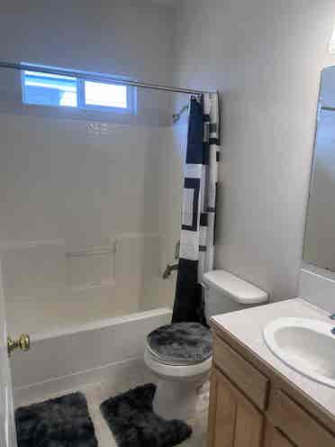 Cozy room in upscale neighborhood