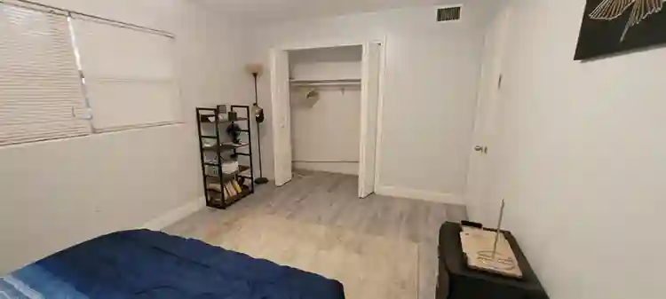 Large Room by Downtown Clearwater