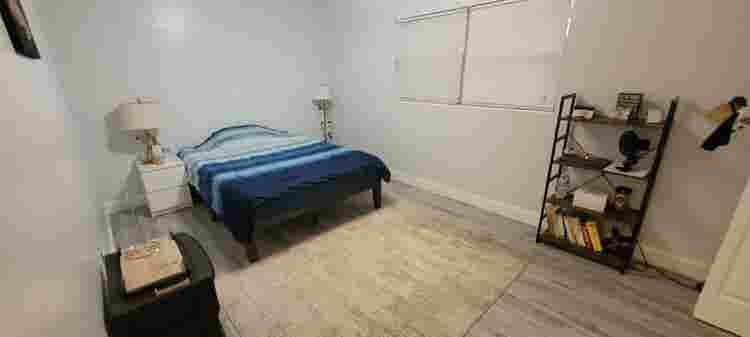 Large Room by Downtown Clearwater