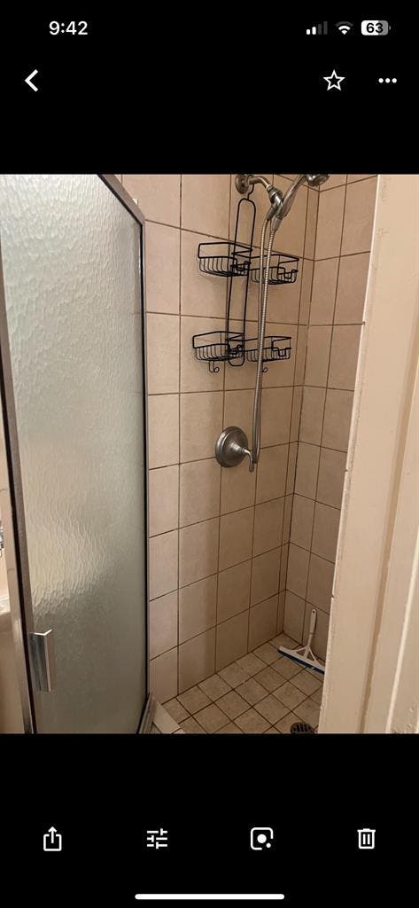 Room for rent with private bathroom