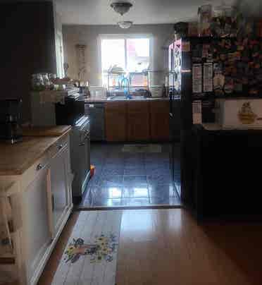 Looking for 3rd person in home