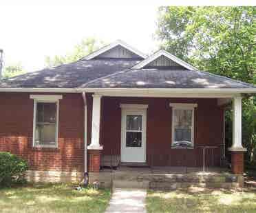 Looking for a third roommate